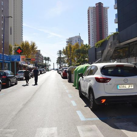 Apts Ara With Pool Benidorm Bagian luar foto