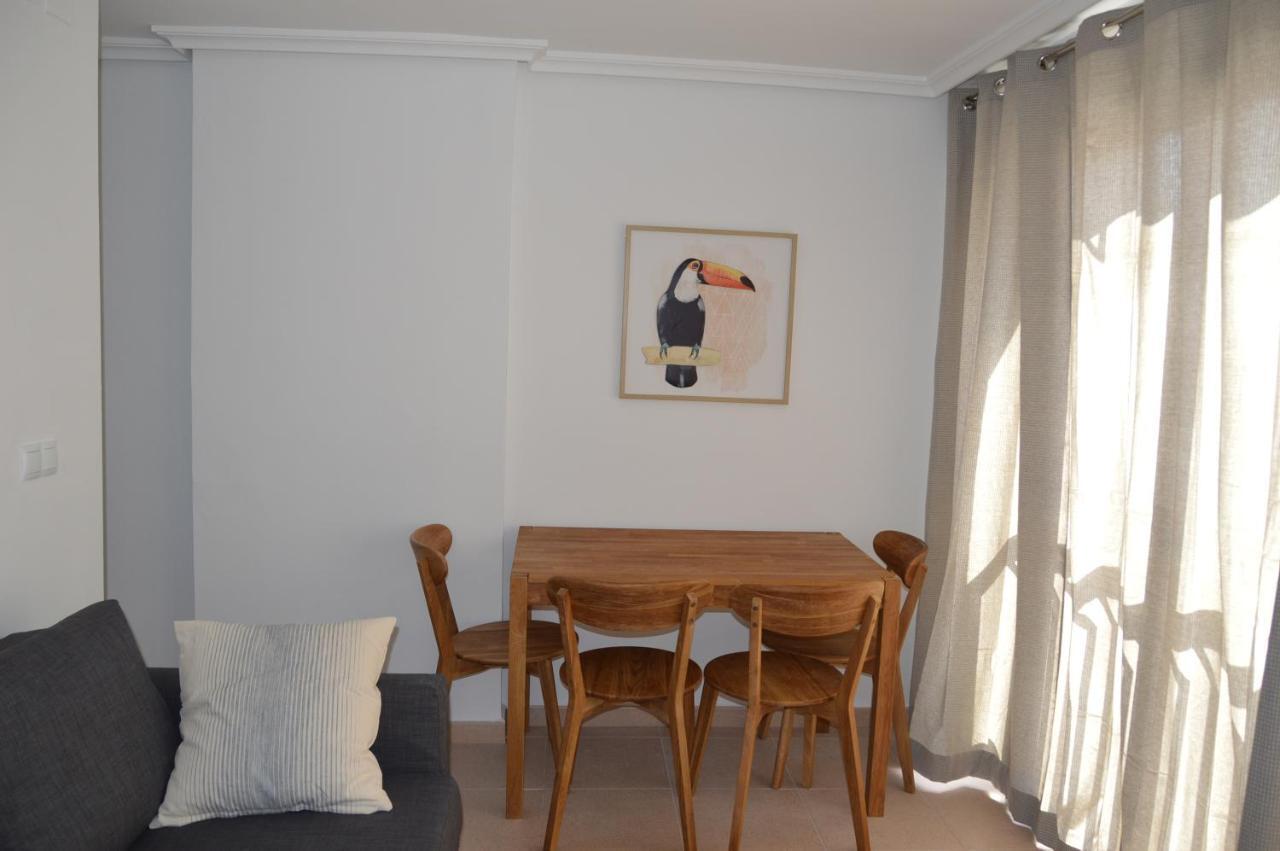 Apts Ara With Pool Benidorm Bagian luar foto