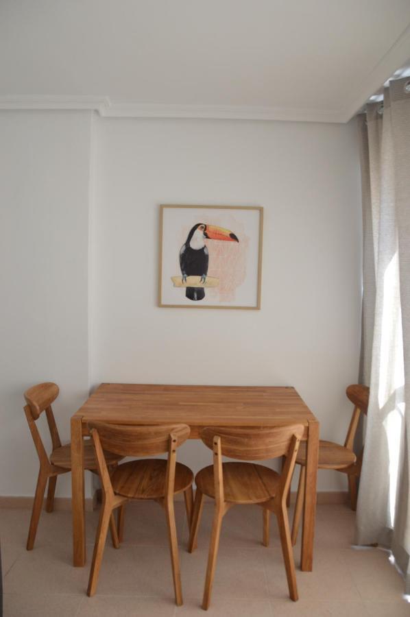 Apts Ara With Pool Benidorm Bagian luar foto